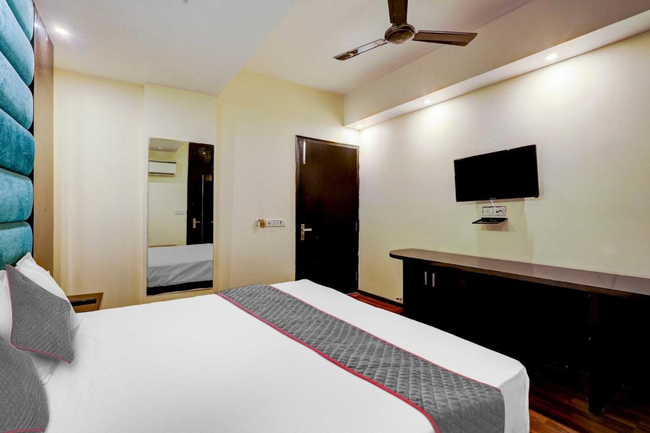 Townhouse Golden King Hotel Ню Делхи Екстериор снимка